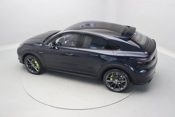 Foto do veiculo PORSCHE CAYENNE COUPé E-HYBRID PLATINUM EDITION