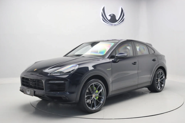 Foto do veiculo PORSCHE CAYENNE COUPé E-HYBRID PLATINUM EDITION