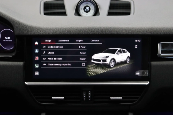 Foto do veiculo PORSCHE CAYENNE COUPé E-HYBRID PLATINUM EDITION
