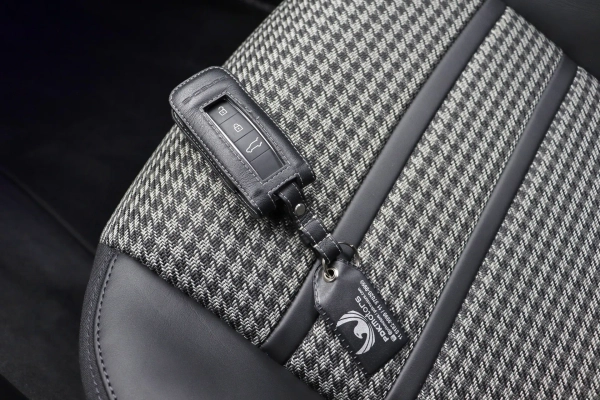 Foto do veiculo PORSCHE CAYENNE COUPé E-HYBRID PLATINUM EDITION