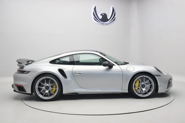 Foto do veiculo PORSCHE 911 TURBO S