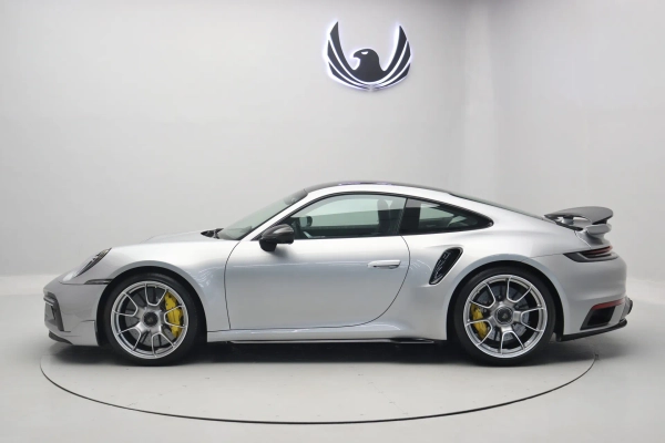 Foto do veiculo PORSCHE 911 TURBO S
