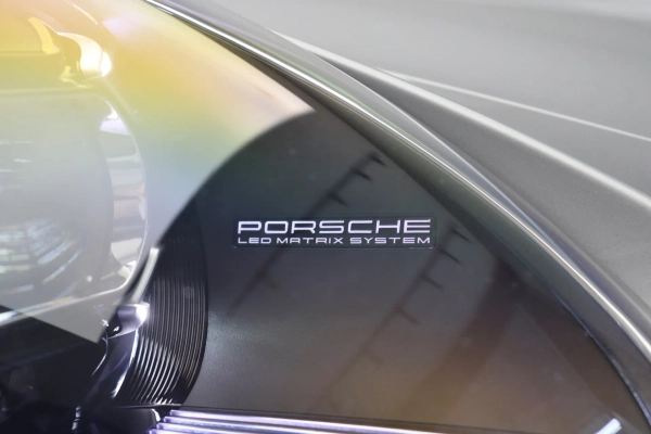 Foto do veiculo PORSCHE 911 TURBO S