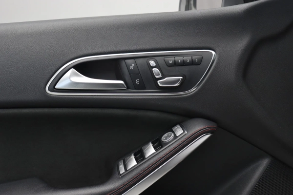 Foto do veiculo MERCEDES-BENZ CLA 250 SPORT 4MATIC