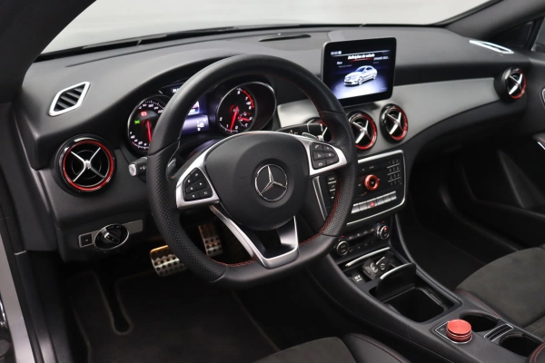 Foto do veiculo MERCEDES-BENZ CLA 250 SPORT 4MATIC