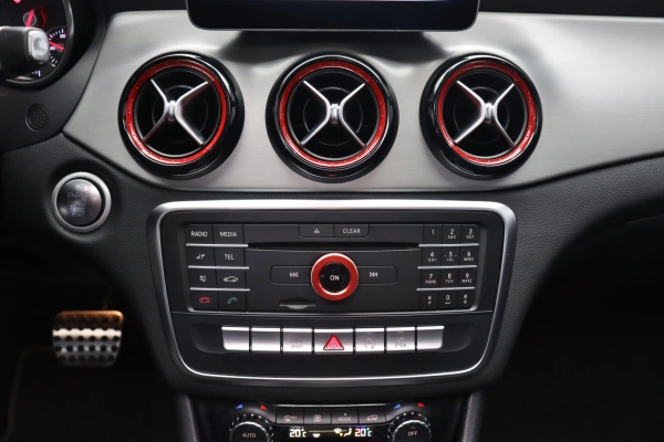 Foto do veiculo MERCEDES-BENZ CLA 250 SPORT 4MATIC