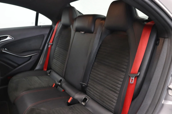 Foto do veiculo MERCEDES-BENZ CLA 250 SPORT 4MATIC