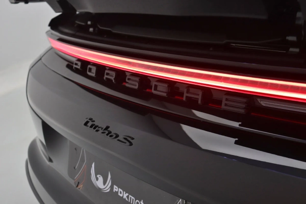 Foto do veiculo PORSCHE PANAMERA TURBO S E-HYBRID