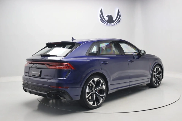 Foto do veiculo AUDI RS Q8 