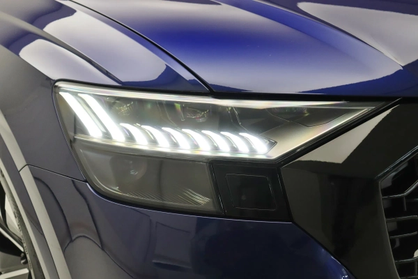 Foto do veiculo AUDI RS Q8 