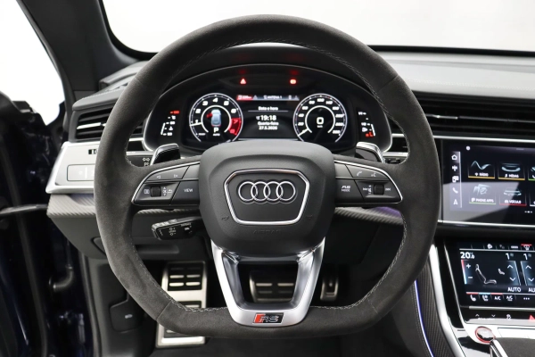 Foto do veiculo AUDI RS Q8 