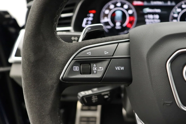 Foto do veiculo AUDI RS Q8 
