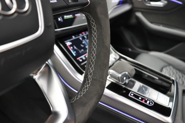 Foto do veiculo AUDI RS Q8 