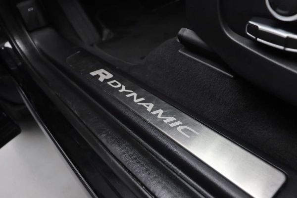 Foto do veiculo LAND ROVER DISCOVERY SPORT P250 SE R-DYNAMIC