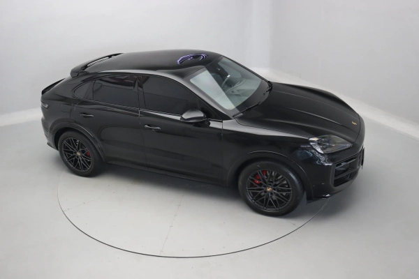 Foto do veiculo PORSCHE CAYENNE GTS COUPé