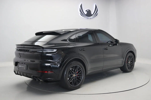 Foto do veiculo PORSCHE CAYENNE GTS COUPé