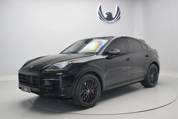 Foto do veiculo PORSCHE CAYENNE GTS COUPé