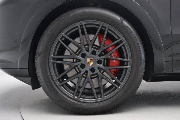 Foto do veiculo PORSCHE CAYENNE GTS COUPé