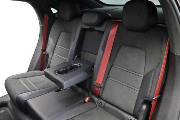 Foto do veiculo PORSCHE CAYENNE GTS COUPé