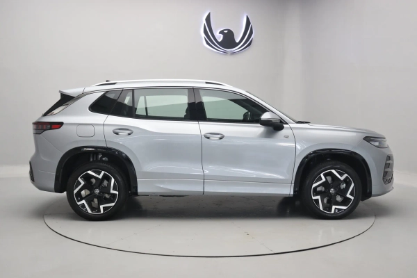 Foto do veiculo VOLKSWAGEN TIGUAN R-LINE