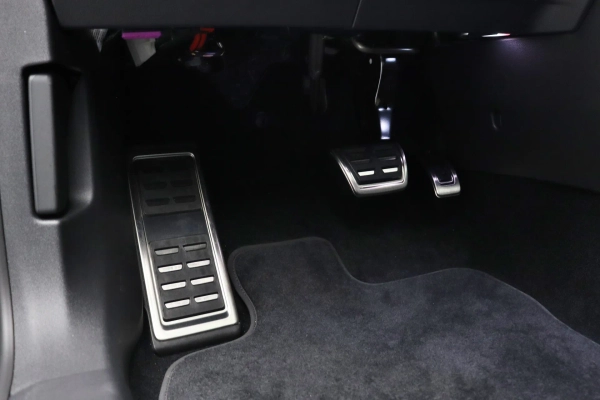 Foto do veiculo VOLKSWAGEN TIGUAN R-LINE