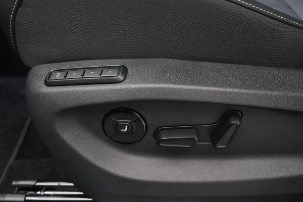 Foto do veiculo VOLKSWAGEN TIGUAN R-LINE