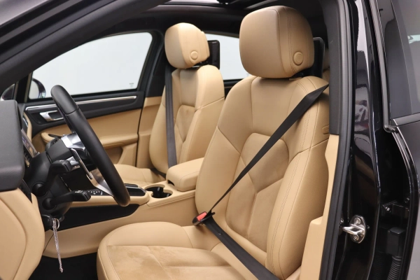 Foto do veiculo PORSCHE MACAN