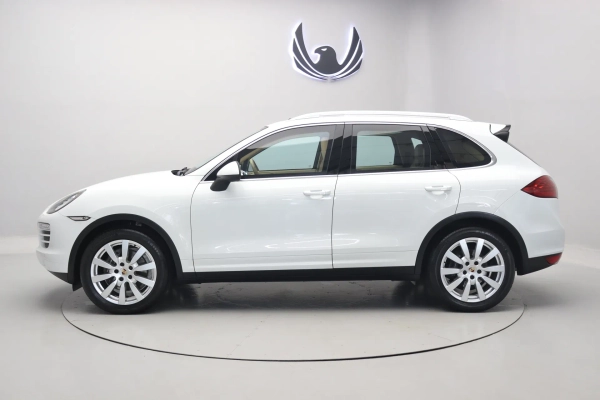 Foto do veiculo PORSCHE CAYENNE V6