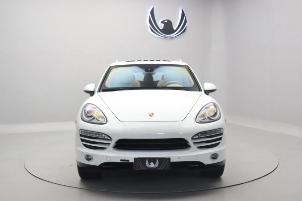 Foto do veiculo PORSCHE CAYENNE V6