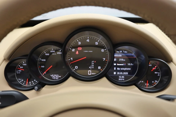 Foto do veiculo PORSCHE CAYENNE V6