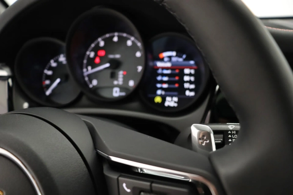 Foto do veiculo PORSCHE MACAN S