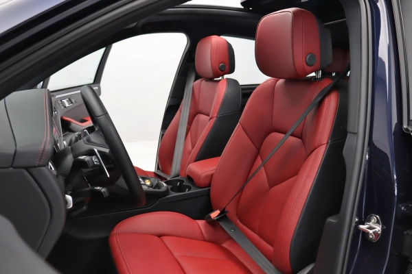 Foto do veiculo PORSCHE MACAN S