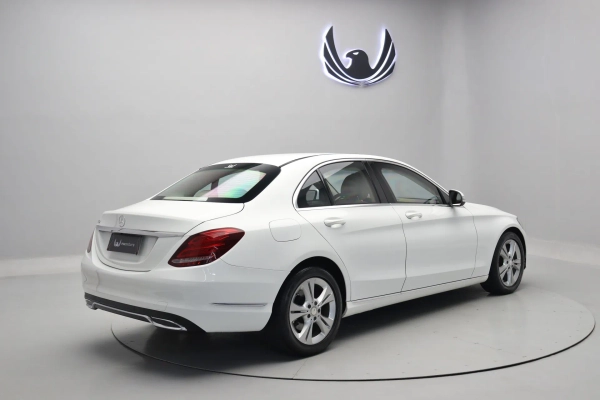 Foto do veiculo MERCEDES-BENZ C 180 AVANTGARDE