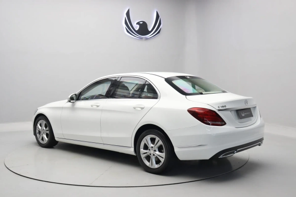 Foto do veiculo MERCEDES-BENZ C 180 AVANTGARDE