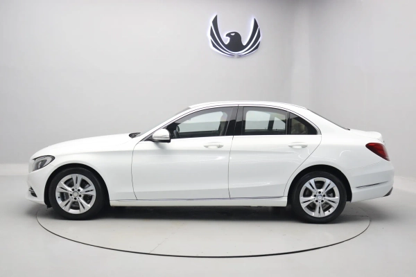 Foto do veiculo MERCEDES-BENZ C 180 AVANTGARDE