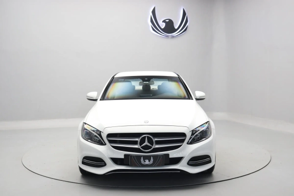 Foto do veiculo MERCEDES-BENZ C 180 AVANTGARDE