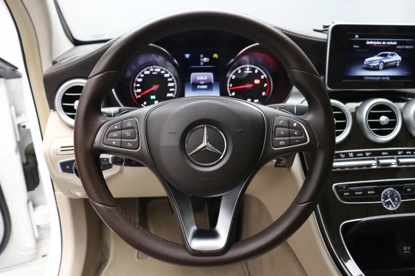 Foto do veiculo MERCEDES-BENZ C 180 AVANTGARDE