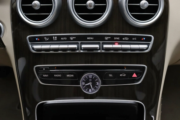 Foto do veiculo MERCEDES-BENZ C 180 AVANTGARDE