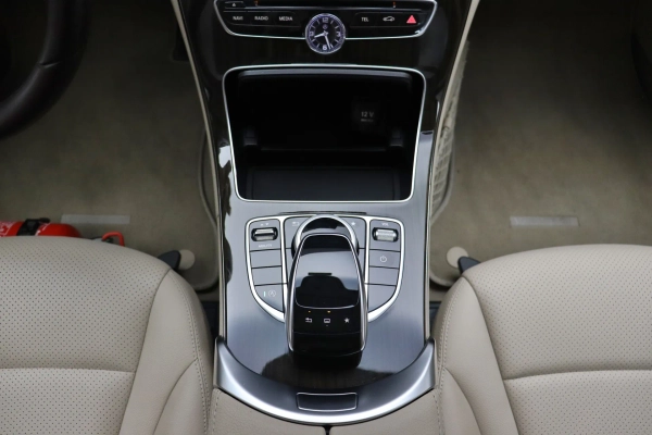 Foto do veiculo MERCEDES-BENZ C 180 AVANTGARDE