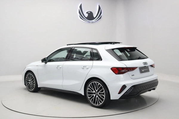 Foto do veiculo AUDI A3 SPORTBACK PERFORMANCE BLACK