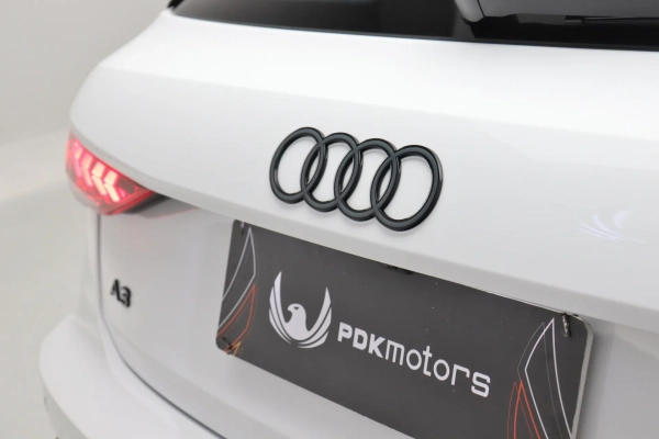 Foto do veiculo AUDI A3 SPORTBACK PERFORMANCE BLACK