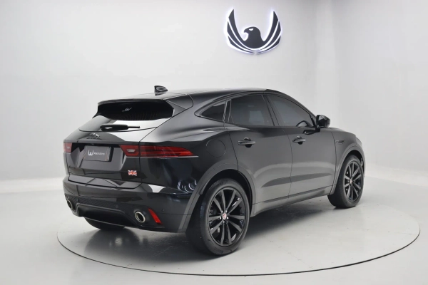 Foto do veiculo JAGUAR E-PACE P250 SE R-DYNAMIC