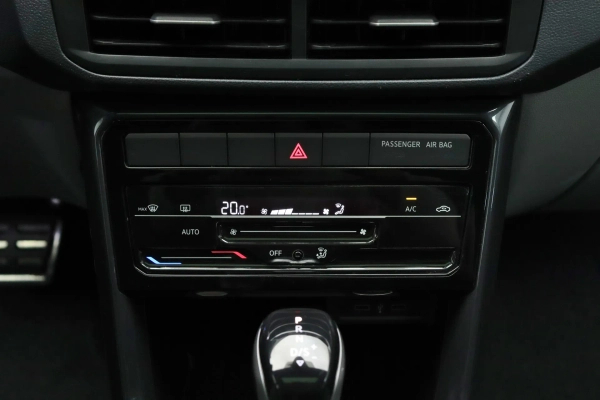 Foto do veiculo VOLKSWAGEN T-CROSS HIGHLINE TSI