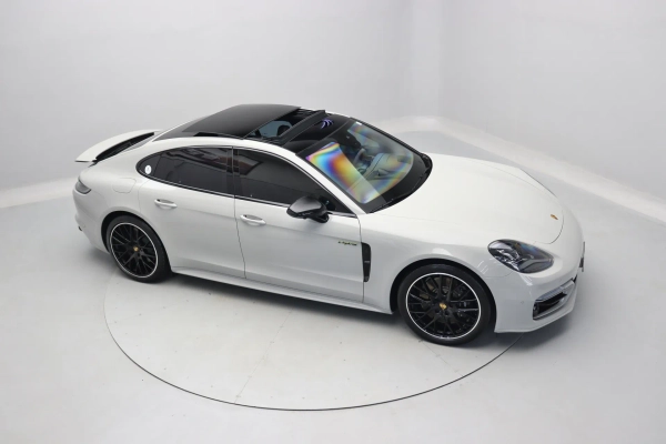 Foto do veiculo PORSCHE PANAMERA 4S E-HYBRID