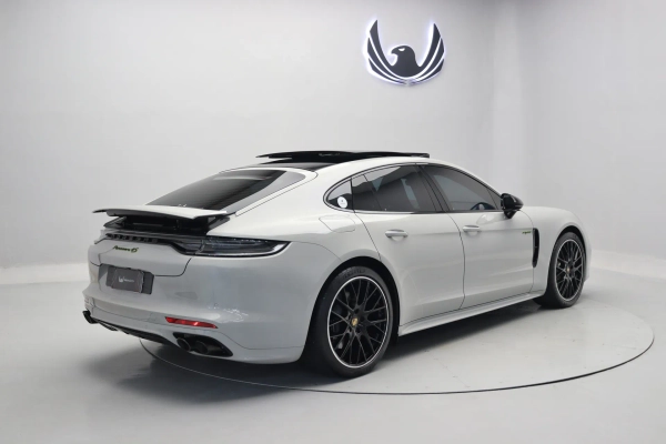 Foto do veiculo PORSCHE PANAMERA 4S E-HYBRID