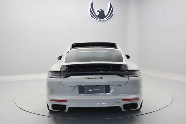 Foto do veiculo PORSCHE PANAMERA 4S E-HYBRID