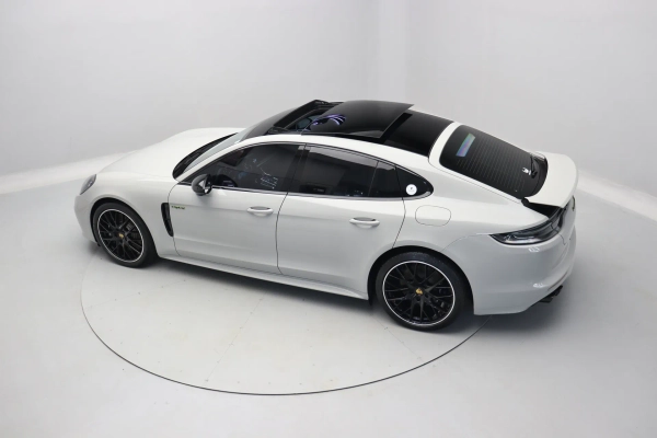Foto do veiculo PORSCHE PANAMERA 4S E-HYBRID