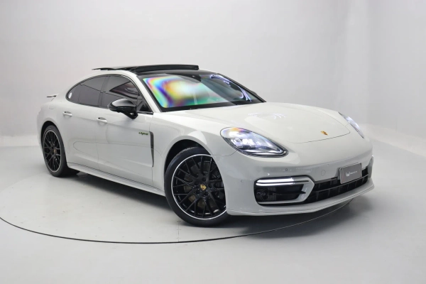 Foto do veiculo PORSCHE PANAMERA 4S E-HYBRID