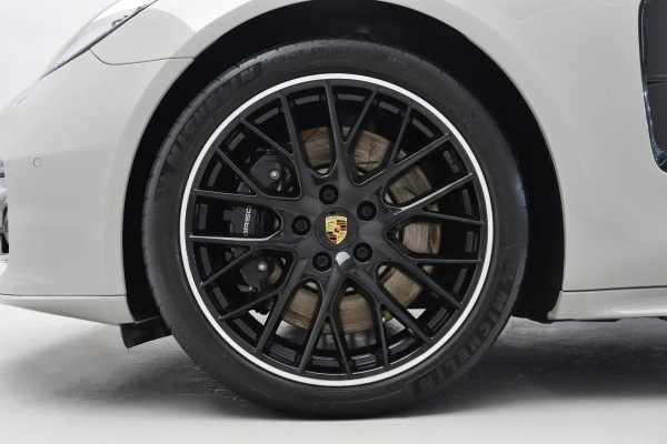 Foto do veiculo PORSCHE PANAMERA 4S E-HYBRID