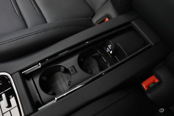 Foto do veiculo PORSCHE PANAMERA 4S E-HYBRID